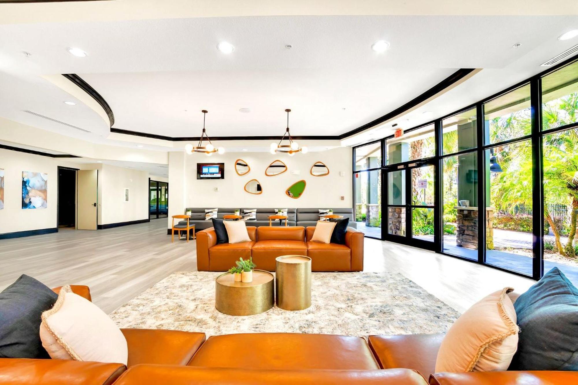 Bright Condo - 2Br With Pool & Hot Tub, Near Disney! オーランド エクステリア 写真