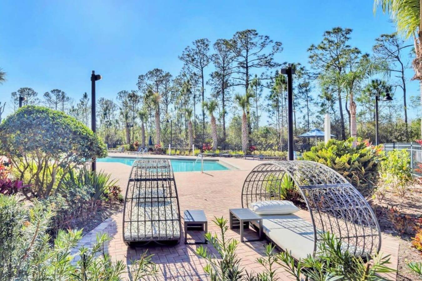 Bright Condo - 2Br With Pool & Hot Tub, Near Disney! オーランド エクステリア 写真