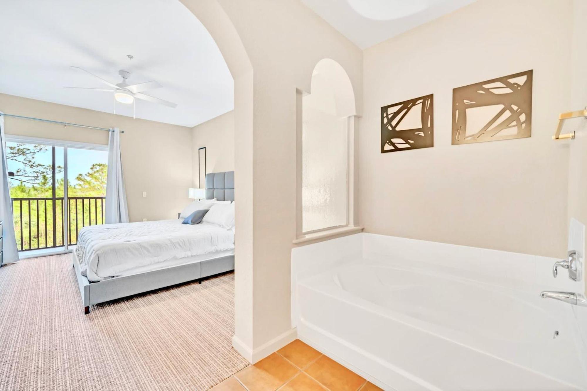Bright Condo - 2Br With Pool & Hot Tub, Near Disney! オーランド エクステリア 写真